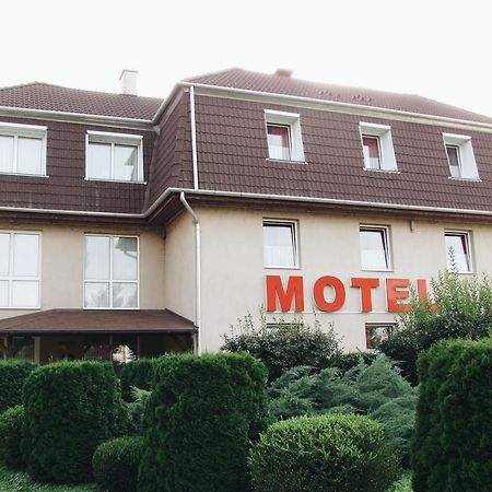 Panama Motel Székesfehérvár Exteriér fotografie